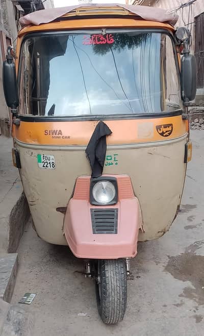 175,0000CNG Auto Rickshaw 2016