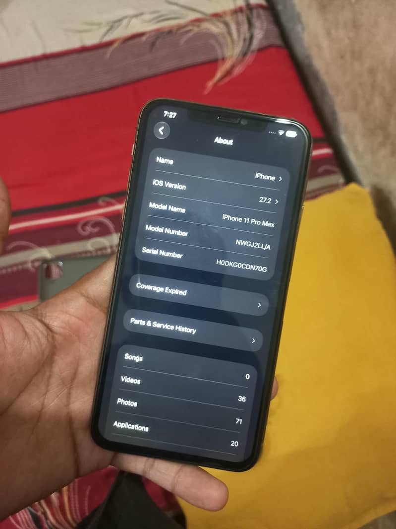 Apple iPhone 11 Pro Max 4
