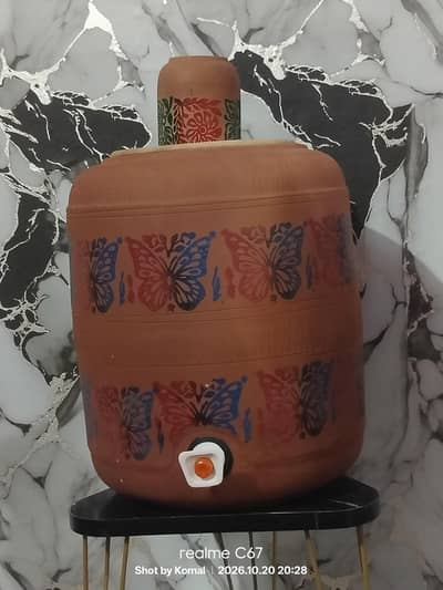 Beautiful Designer Clay Water Mattka With Tap (New)