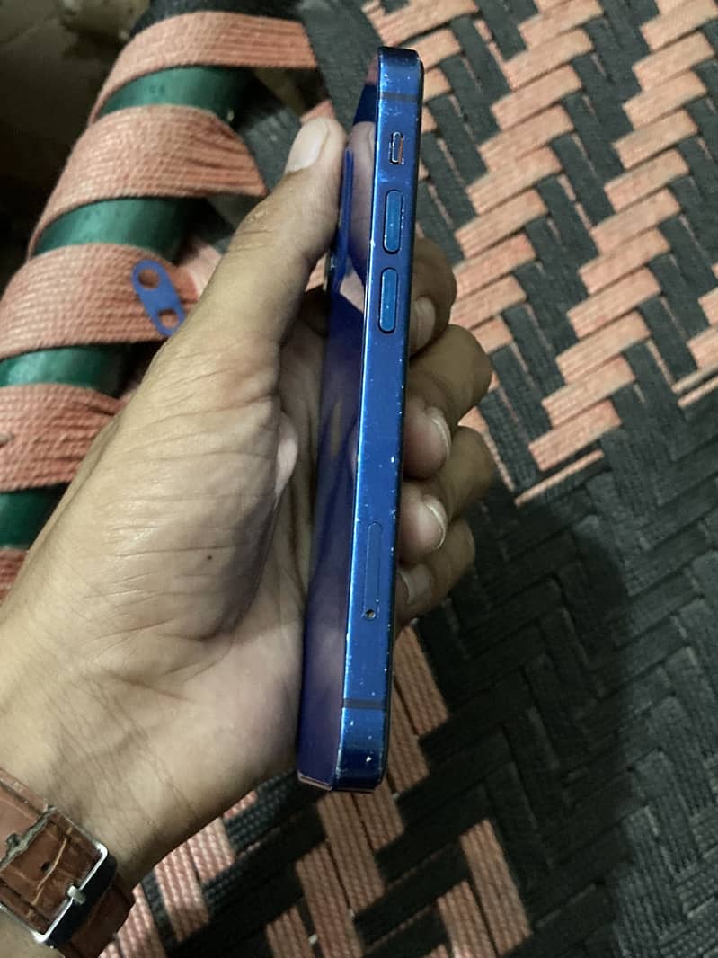 Apple iPhone 12 mini 5