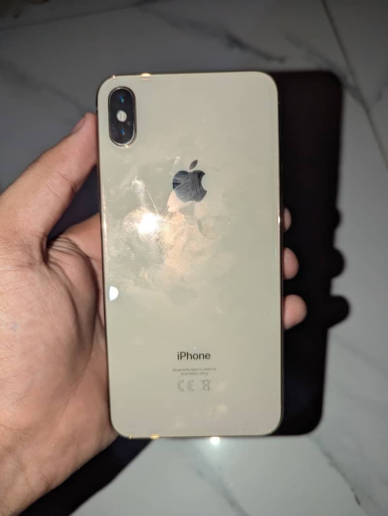 Apple iPhone XS Max 2