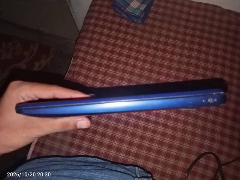 hp laptop 4