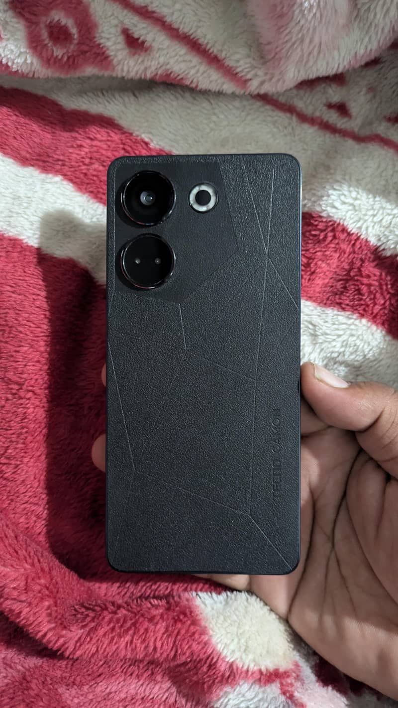 Tecno CAMON 20 / exchange possible 7