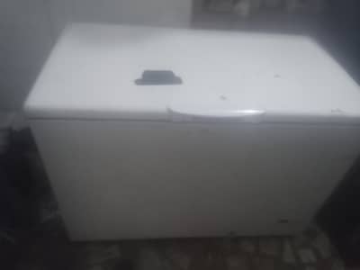 single door deep freezer