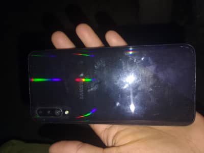 Samsung Mobile A30