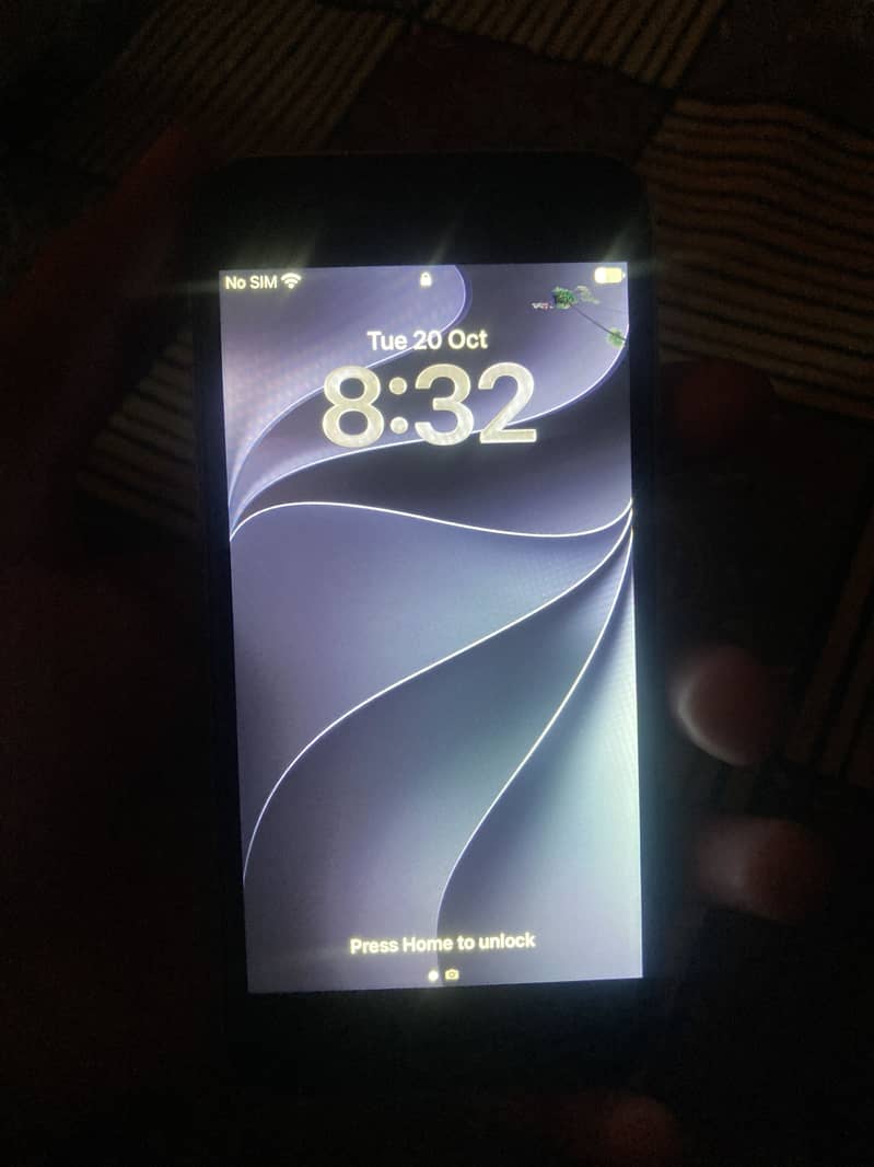 iPhone SE 2020 1