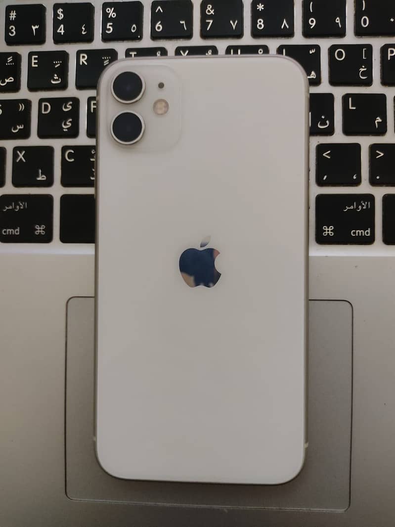 Apple iPhone 11 0