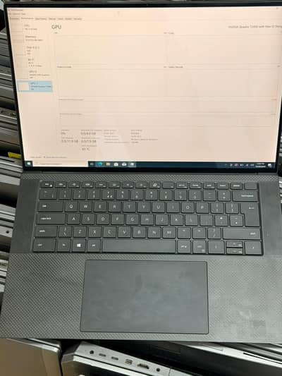 Dell 5550 Glass touch i9 10th 16gb ram 512 ssd nvme 4gb garpic card