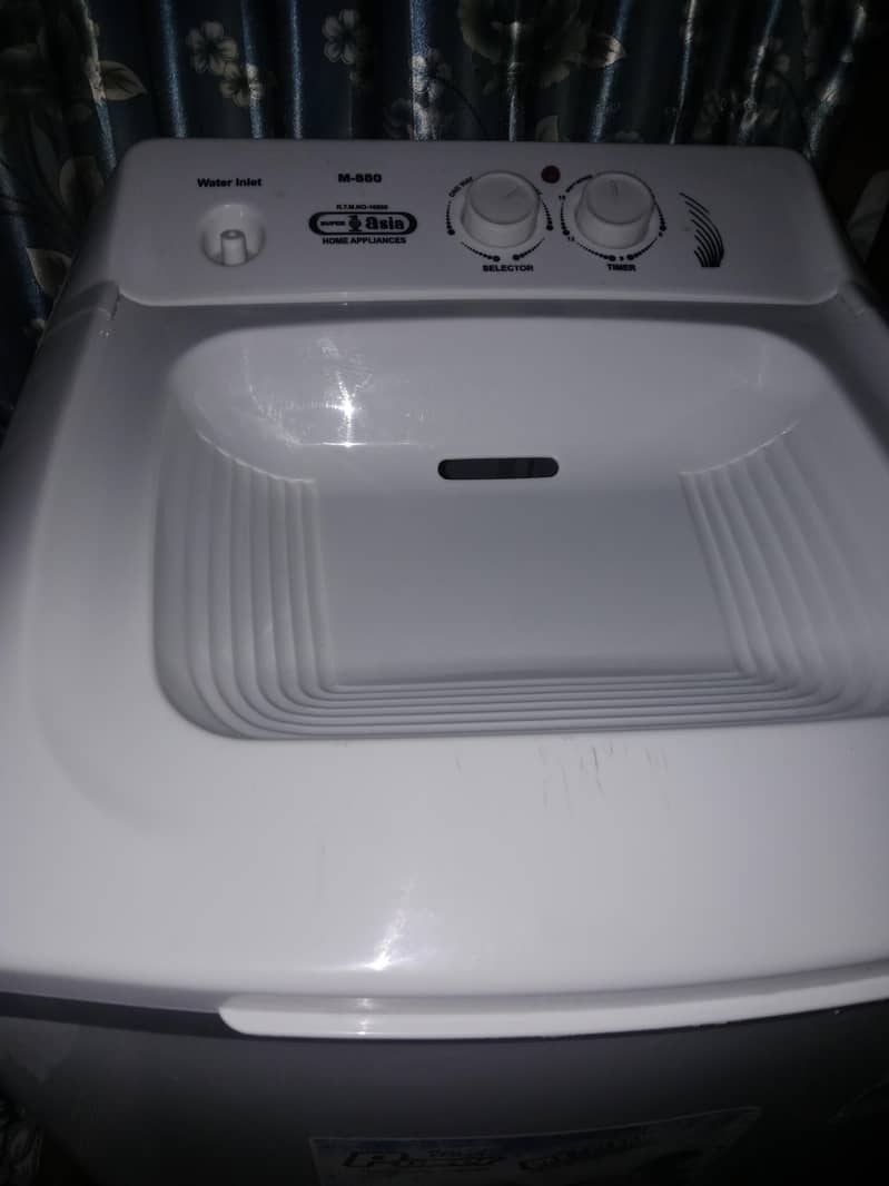 super asiya wasing machine  good 1