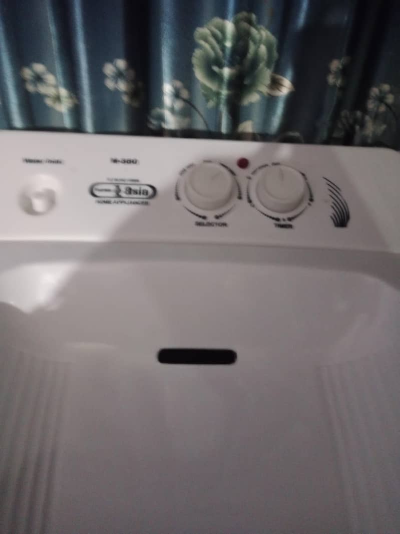 super asiya wasing machine  good 3