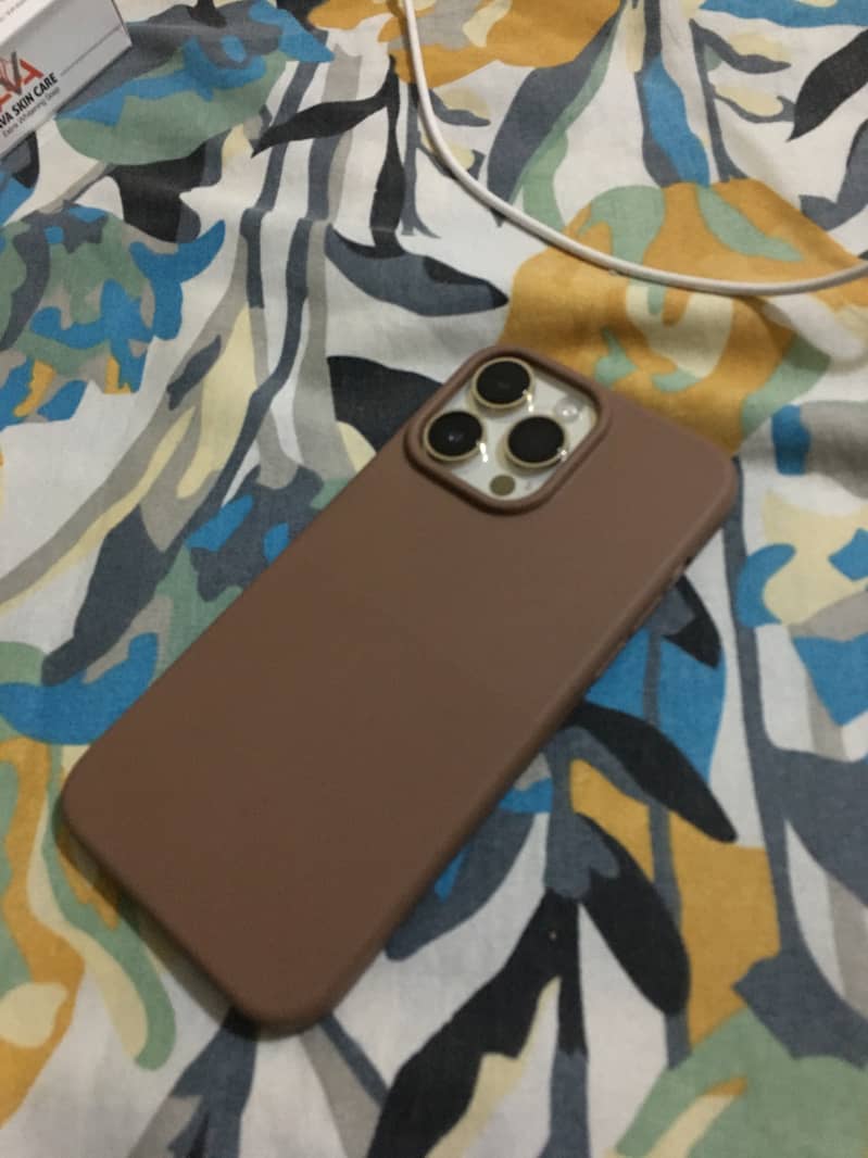 Apple iPhone 14 Pro Max 7