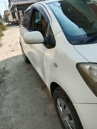 Toyota Vitz 2007