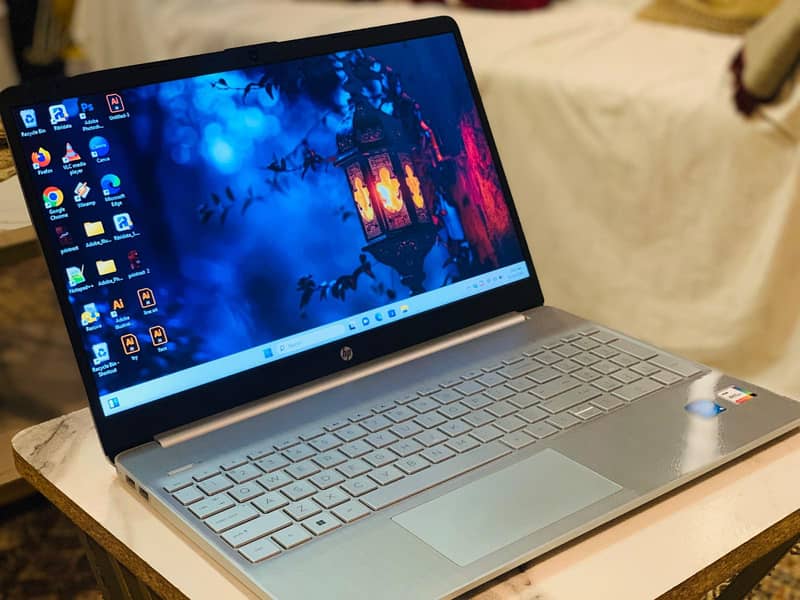 HP 15 1