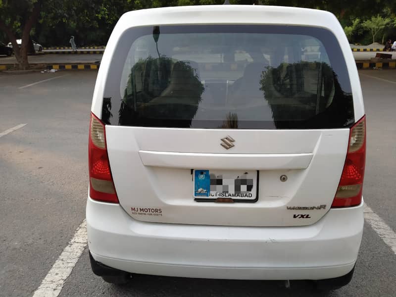 Suzuki Wagon R 2017 10
