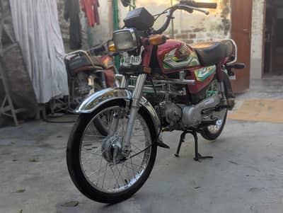 Honda CD70 for sale