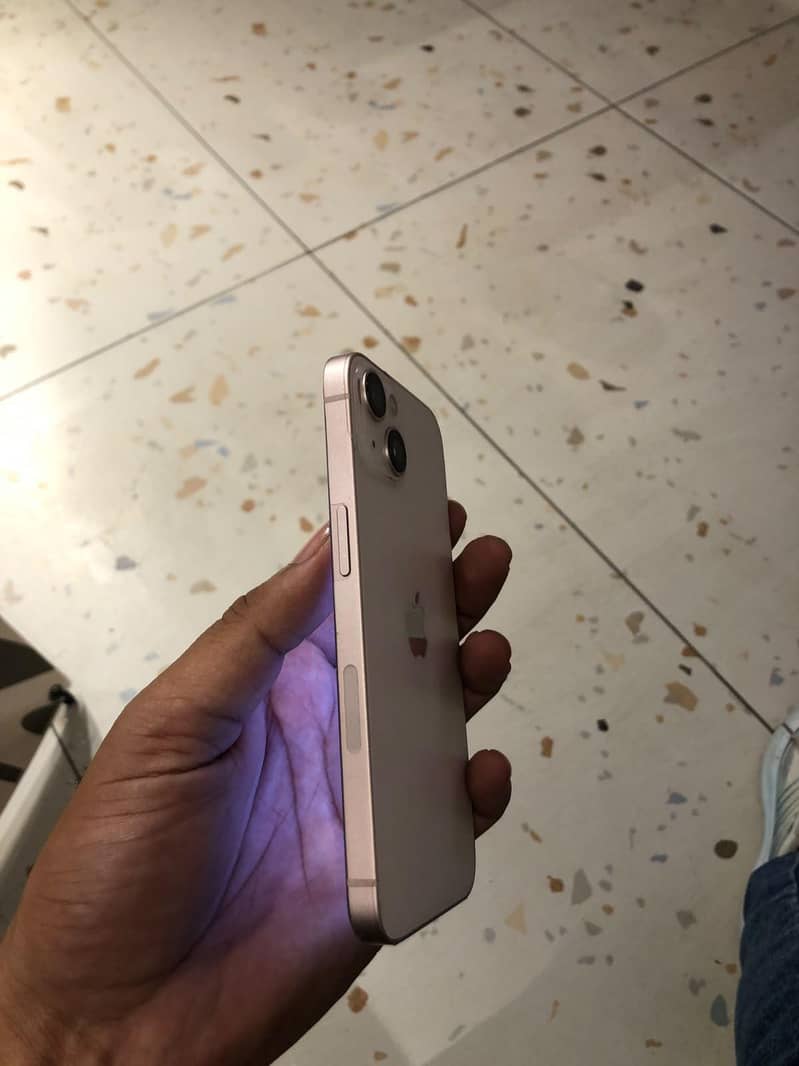 Apple iPhone 13 1