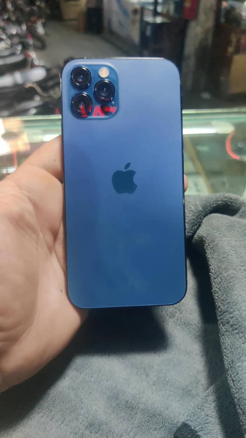Apple iPhone 12 Pro 3