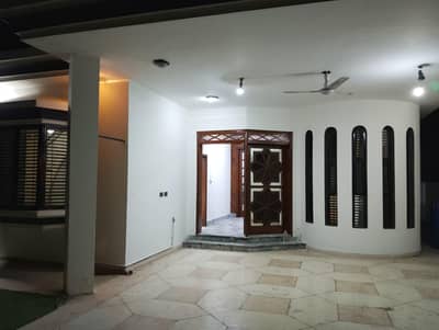 1 Kanal Independent House For Rent