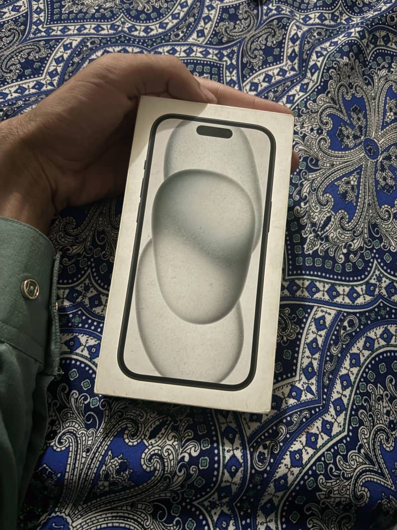 Apple iPhone 15 1