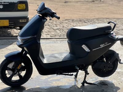 Evee S1 Electric Scooter –Graphene Battery
