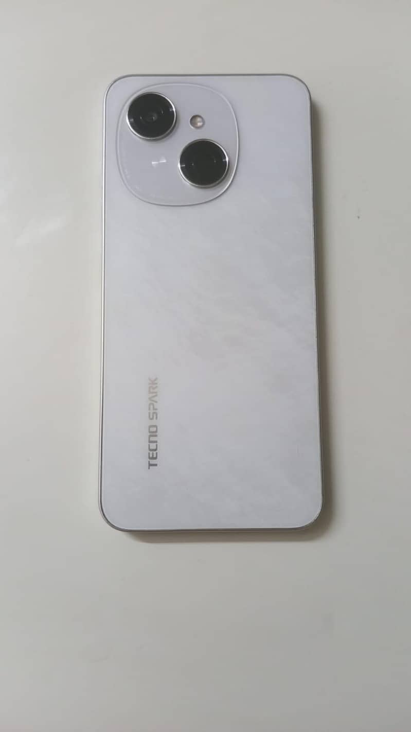 Tecno Spark Go 1 0