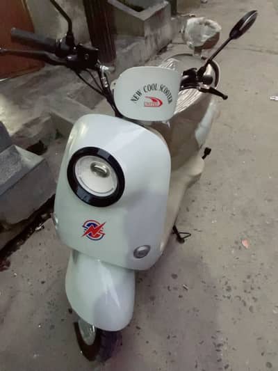 United Electric Scooty 600W - Like Brand New - Forsale