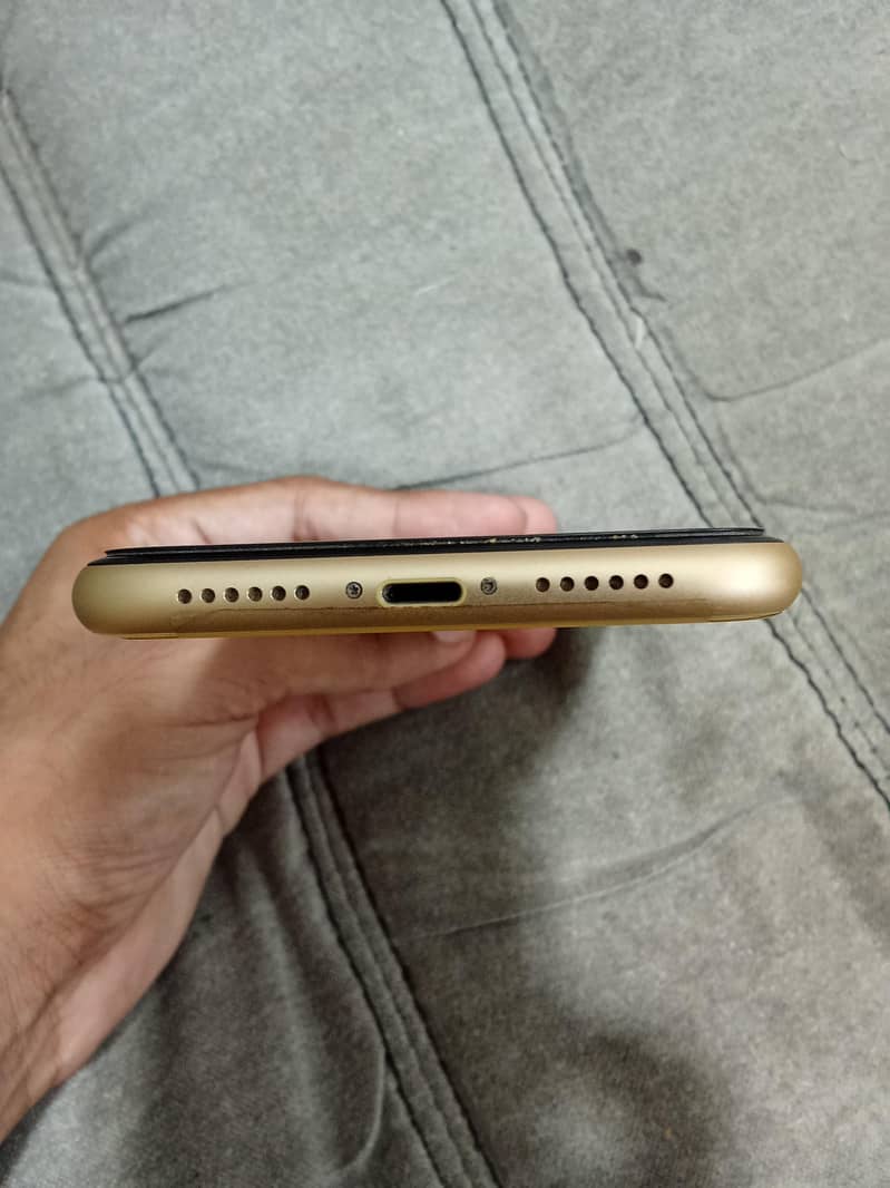 Apple iPhone XR 3