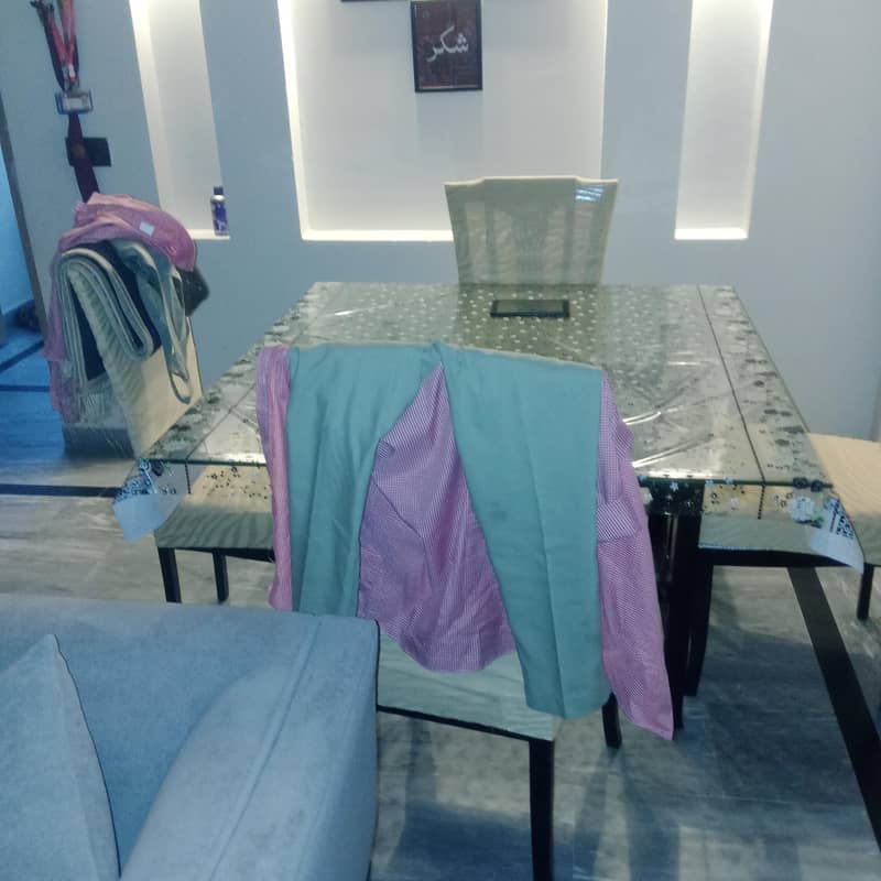 4 setting dinning table 2