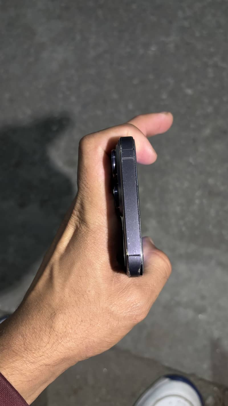 Apple iPhone 14 Pro Max 5
