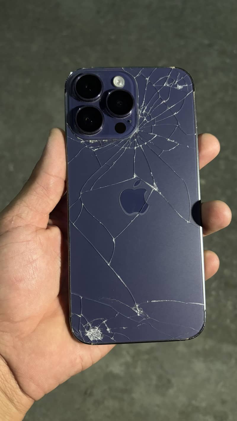 Apple iPhone 14 Pro Max 8