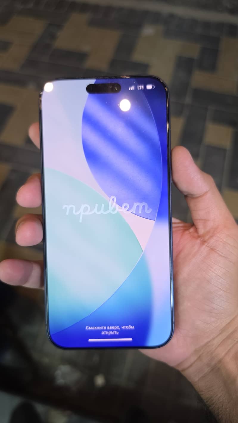 Apple iPhone 17 Pro Max 3