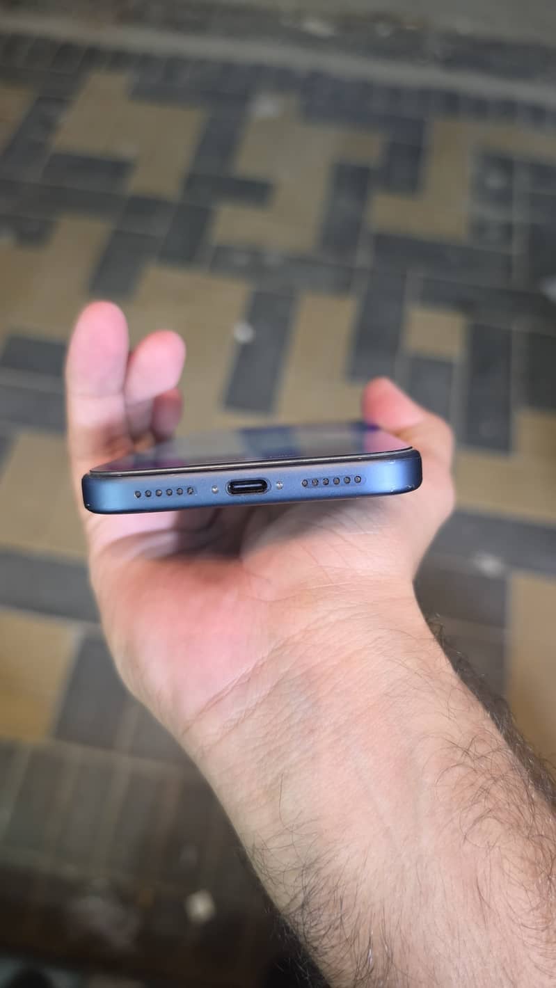Apple iPhone 17 Pro Max 5