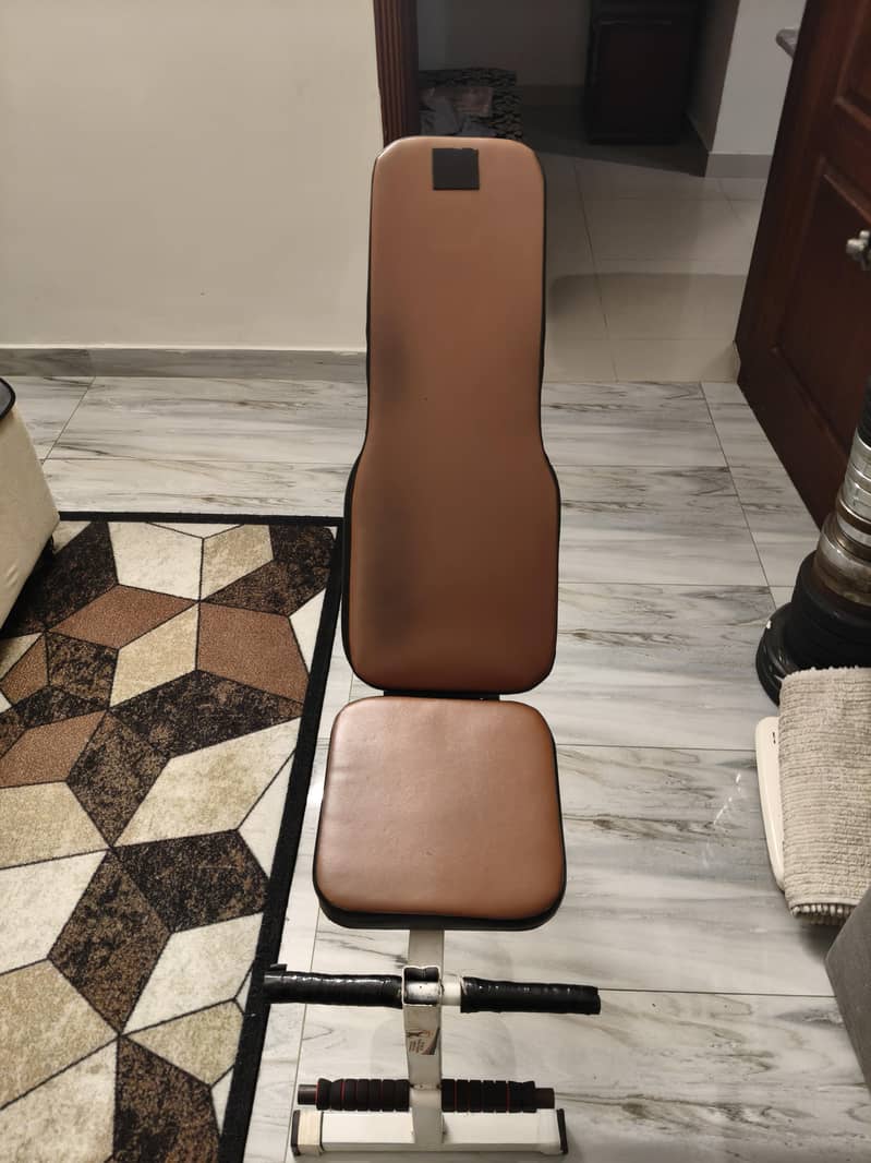 Adjustable workout bench 1