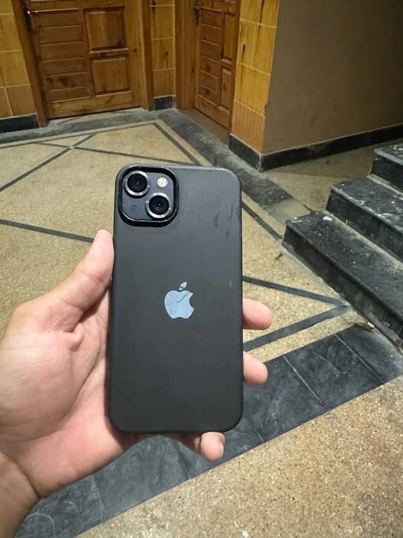 Apple iPhone 13 1