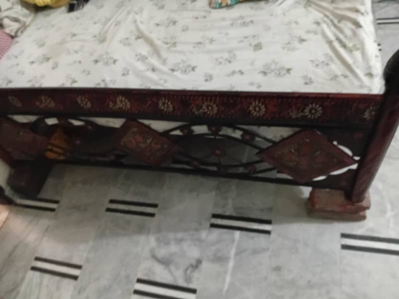 king size bed 1