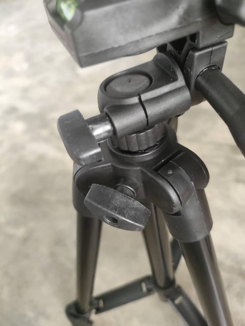 Mobile Stand 0
