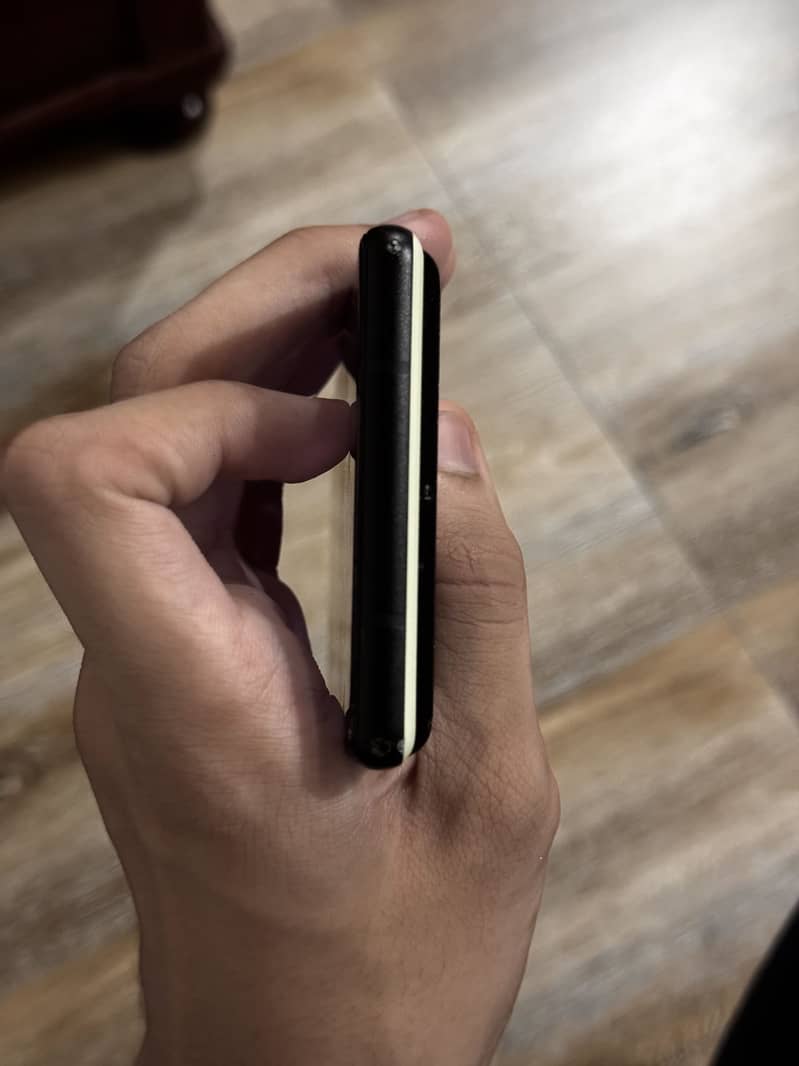 Google Pixel 6 12