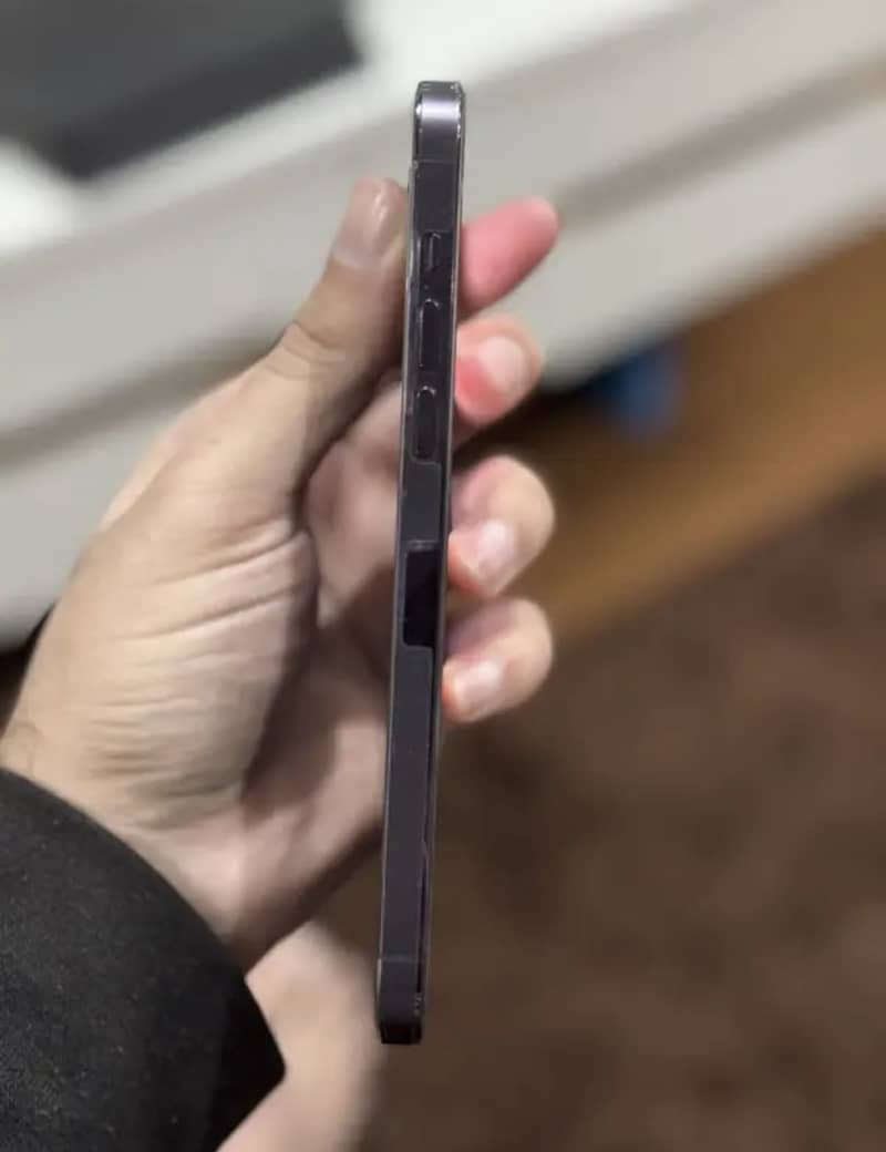 iPhone 14 Pro Max 3
