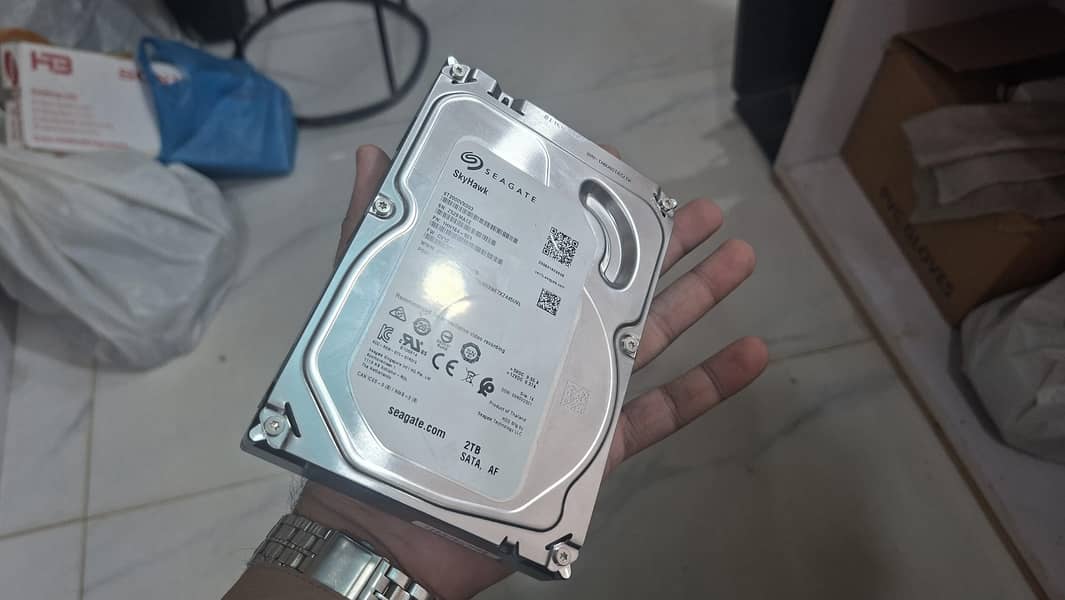 Hard Drive 2TB 2