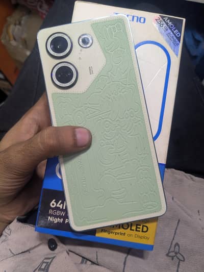 Tecno CAMON 20