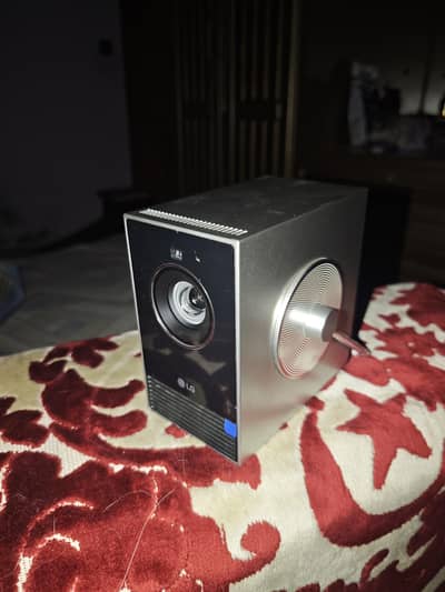 LG CineBeam Q 4K Laser Projector - Lightly Used, Mint Condition