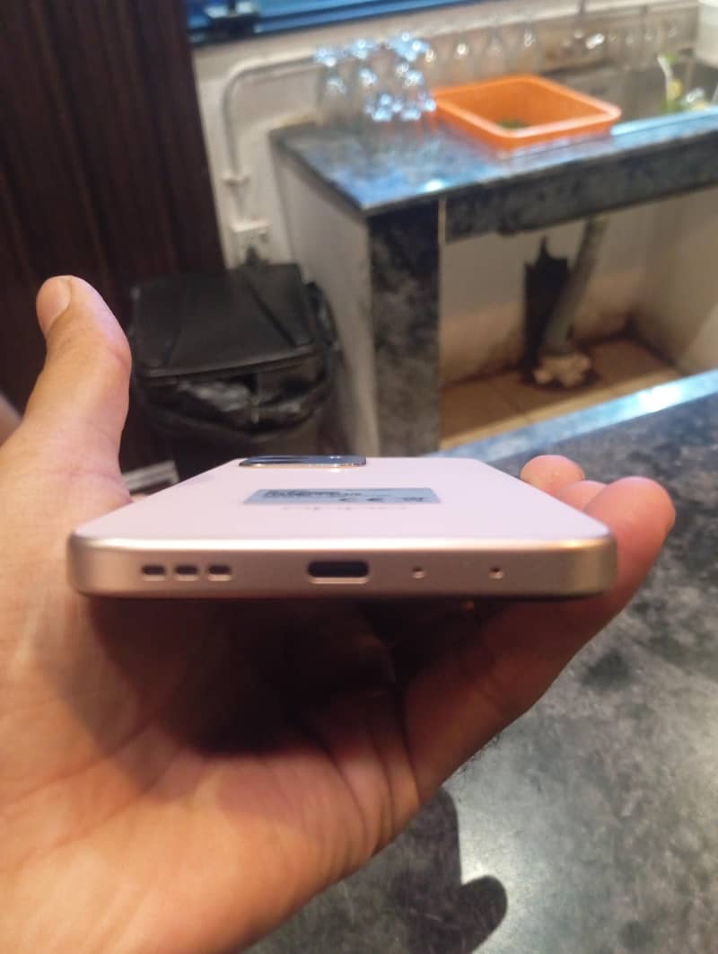 OPPO A6 5
