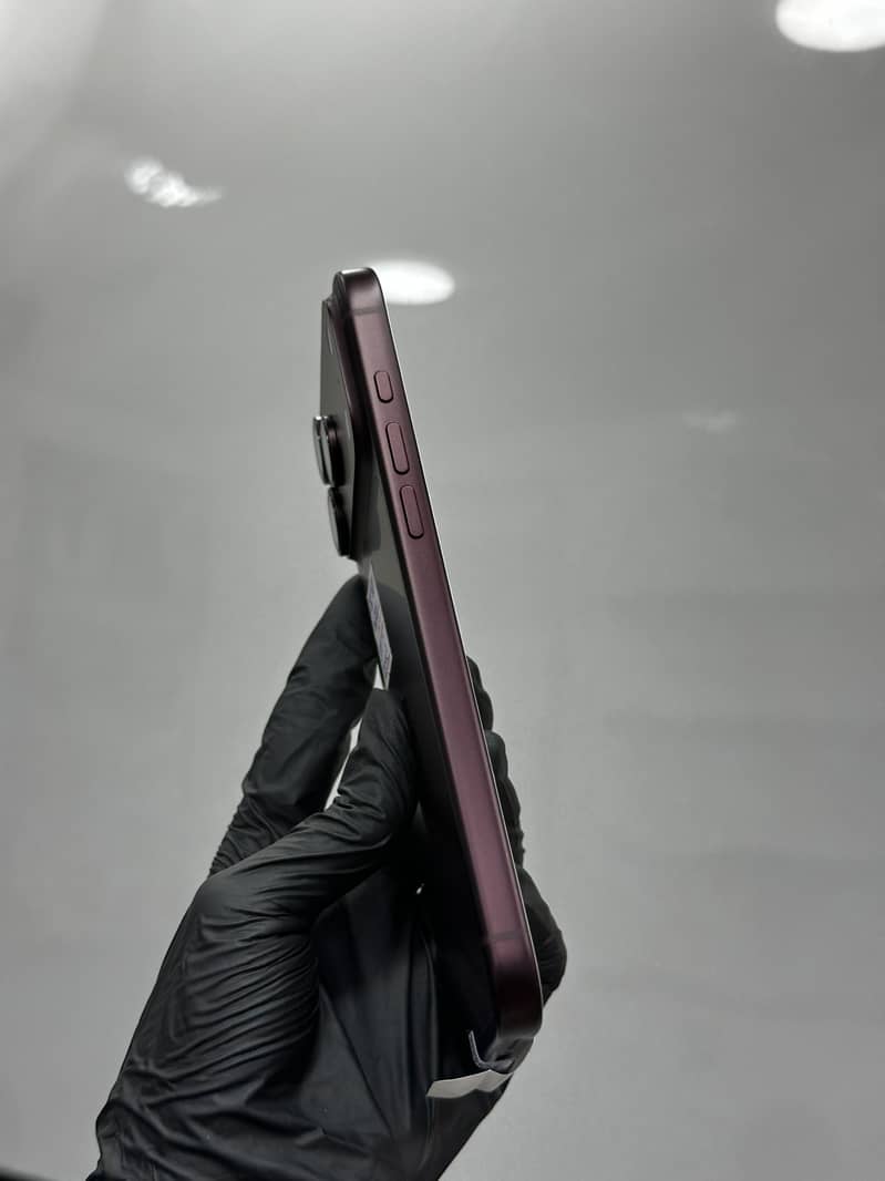 Apple iPhone 18 Pro Max 4