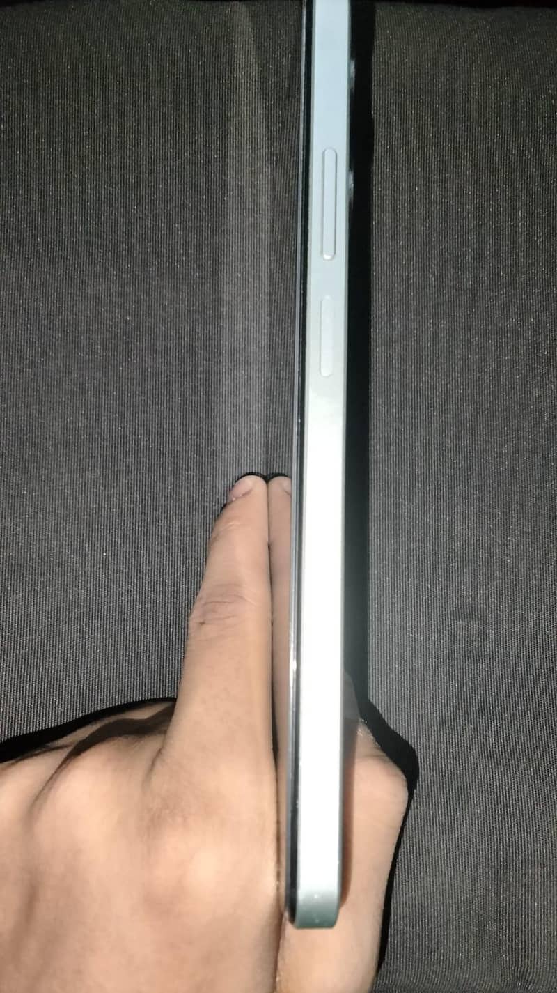 Realme Note 60 2
