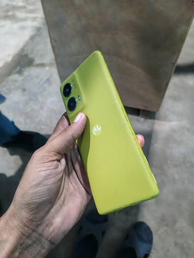 Motorola Moto G85