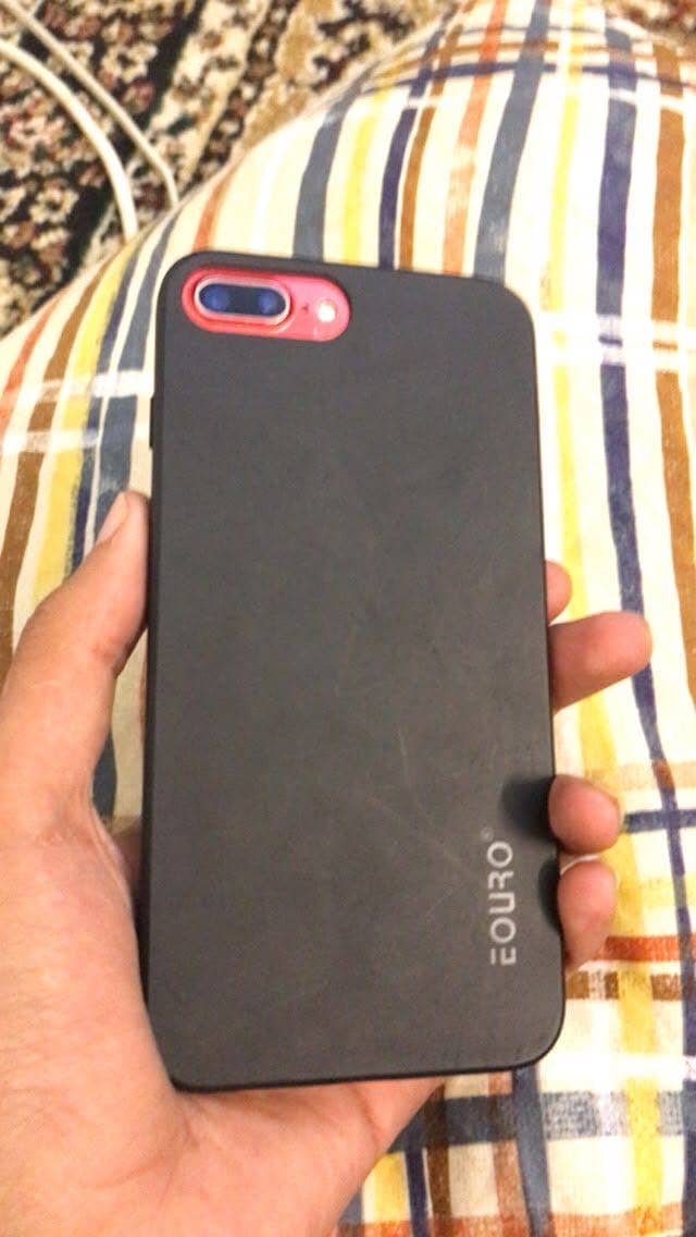 Apple iPhone 7 Plus 2