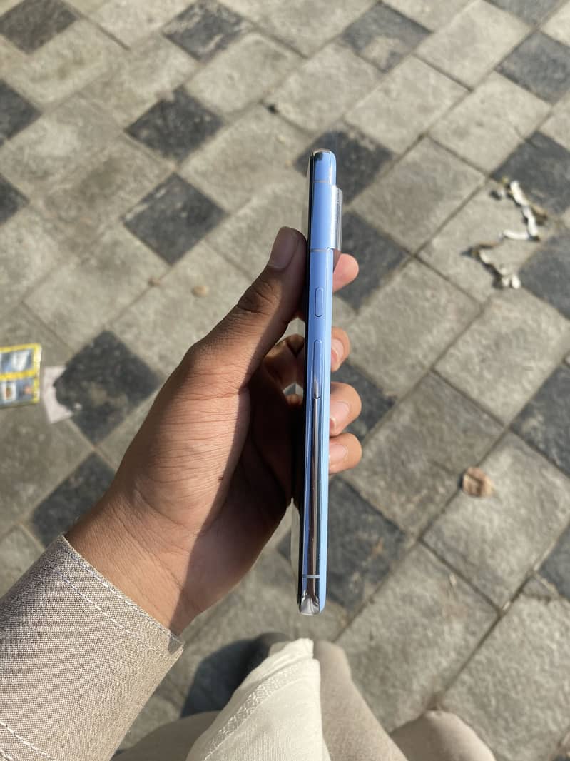 GOOGLE PIXEL 8 PRO 4