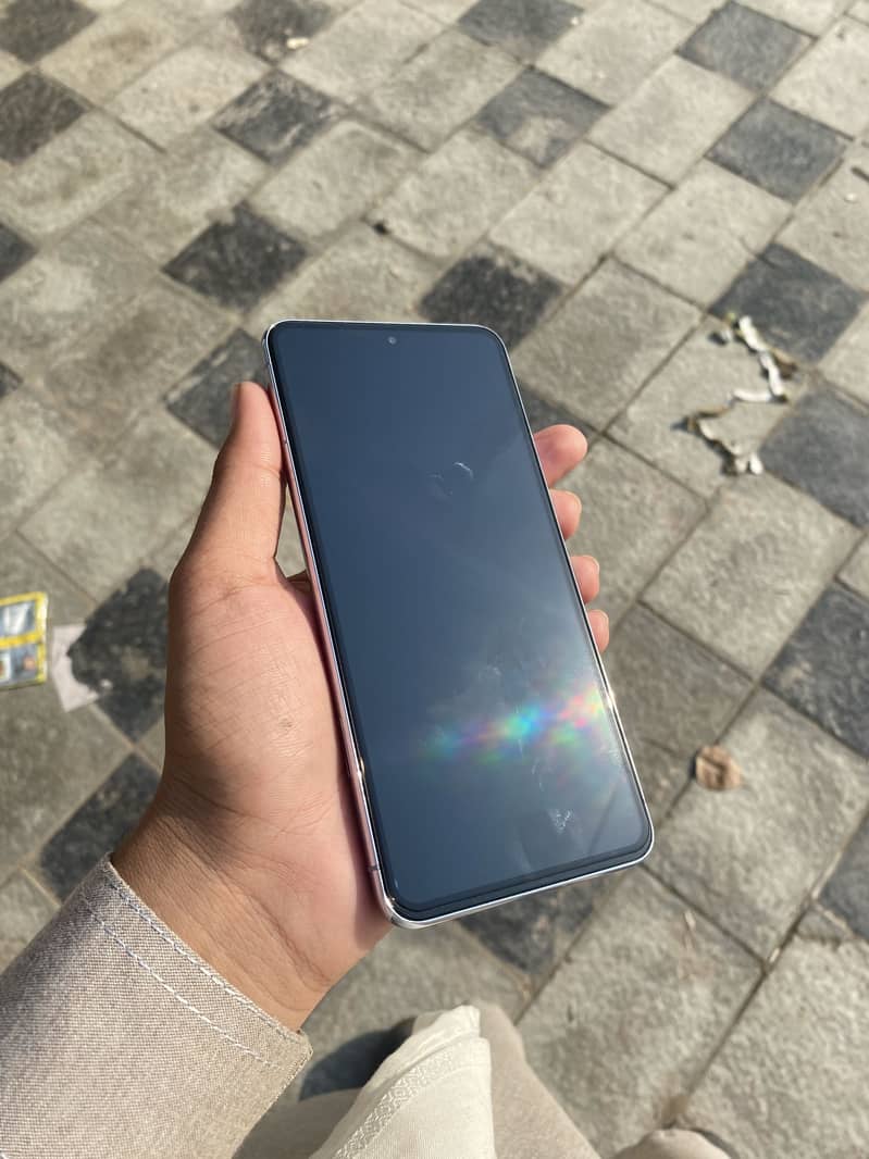 GOOGLE PIXEL 8 PRO 5