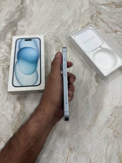 Apple iPhone 15