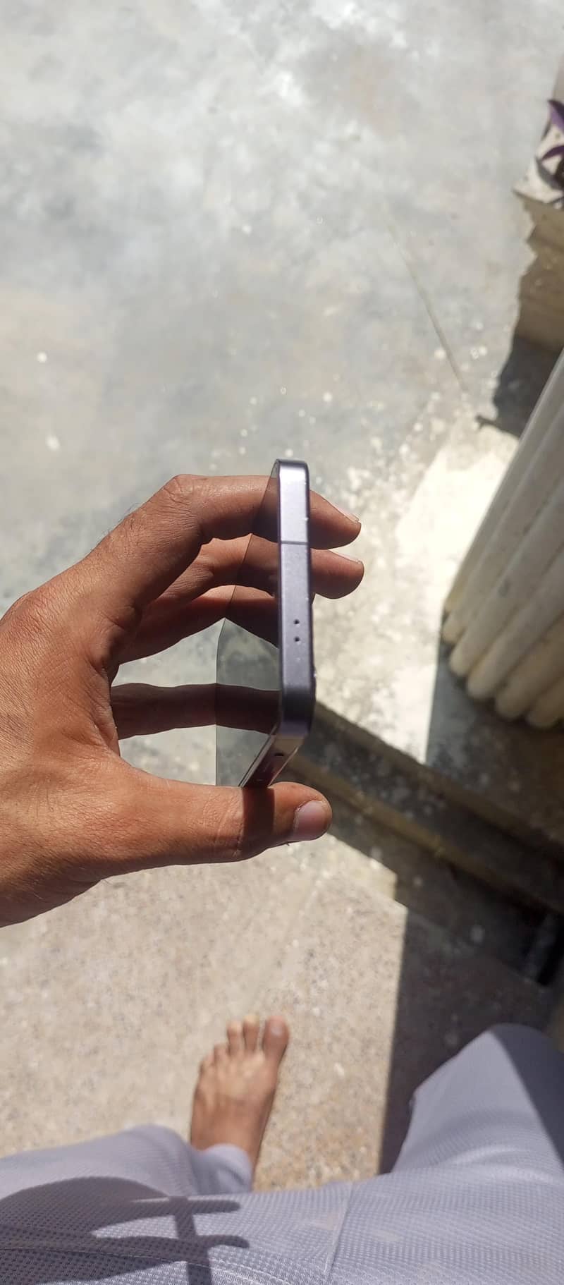 Samsung S24 4